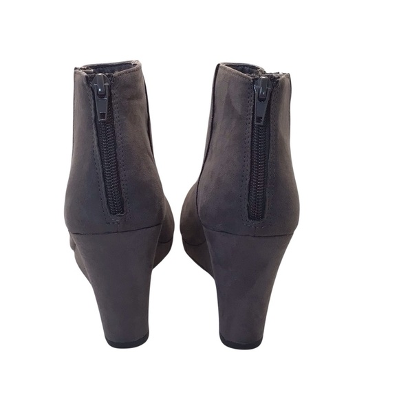 Sugar Juliette Womens Gray Faux Suede Ankle Boots Booties Size 8M - Picture 6 of 9